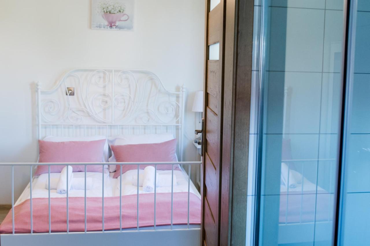 Harmony Hostel Zator Kültér fotó