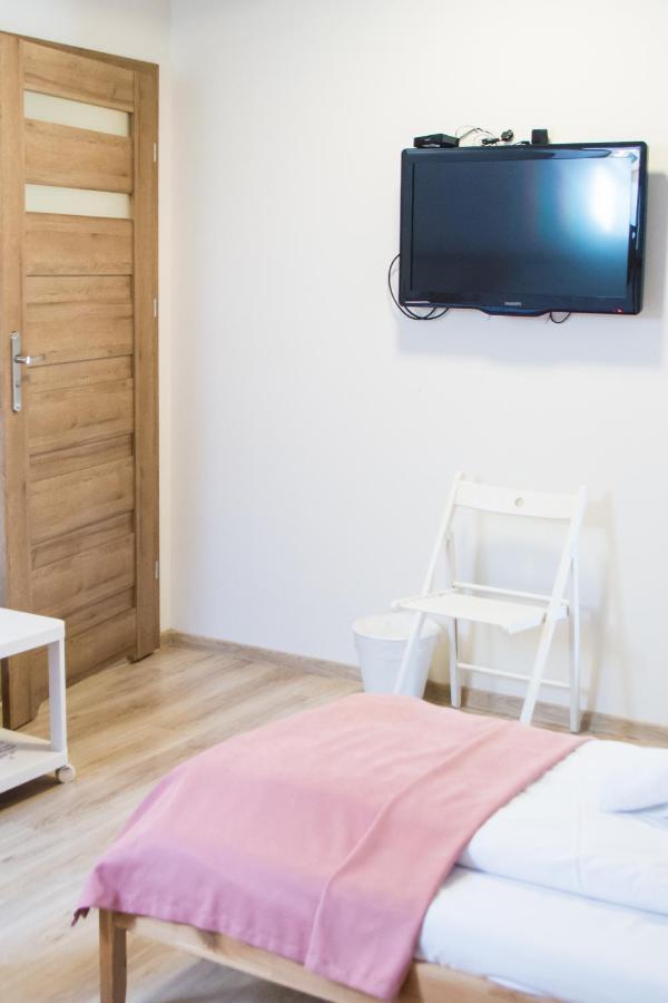 Harmony Hostel Zator Kültér fotó