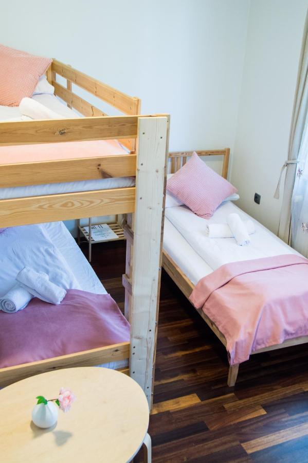 Harmony Hostel Zator Kültér fotó