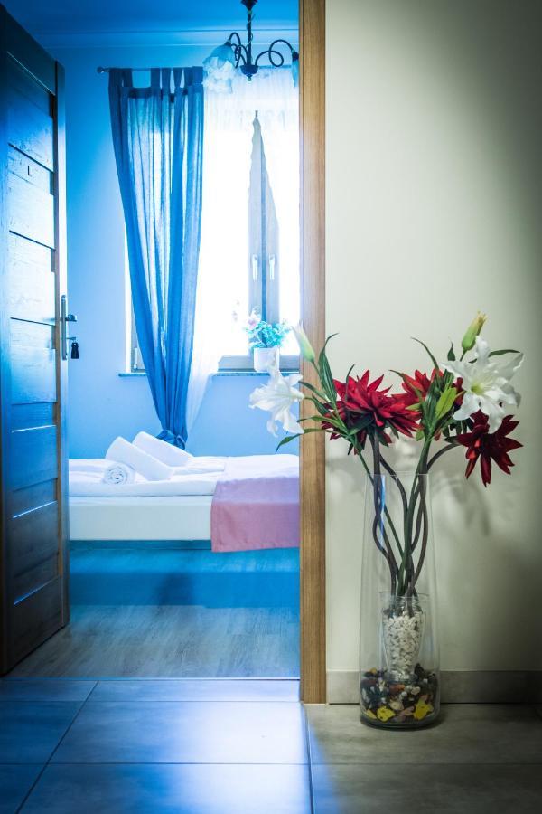 Harmony Hostel Zator Kültér fotó
