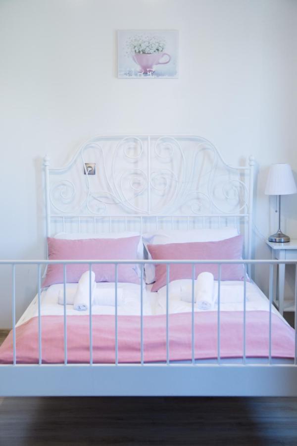 Harmony Hostel Zator Kültér fotó